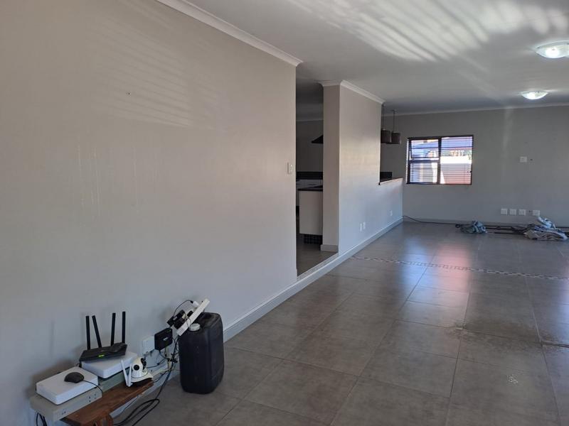 To Let 3 Bedroom Property for Rent in Rooi Rivier Rif Western Cape